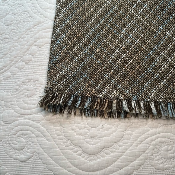 Vintage Tailor B. Moss Tweed Skirt. Size 6. Brown and Light Blue. Frayed Hem. - Picture 2 of 6